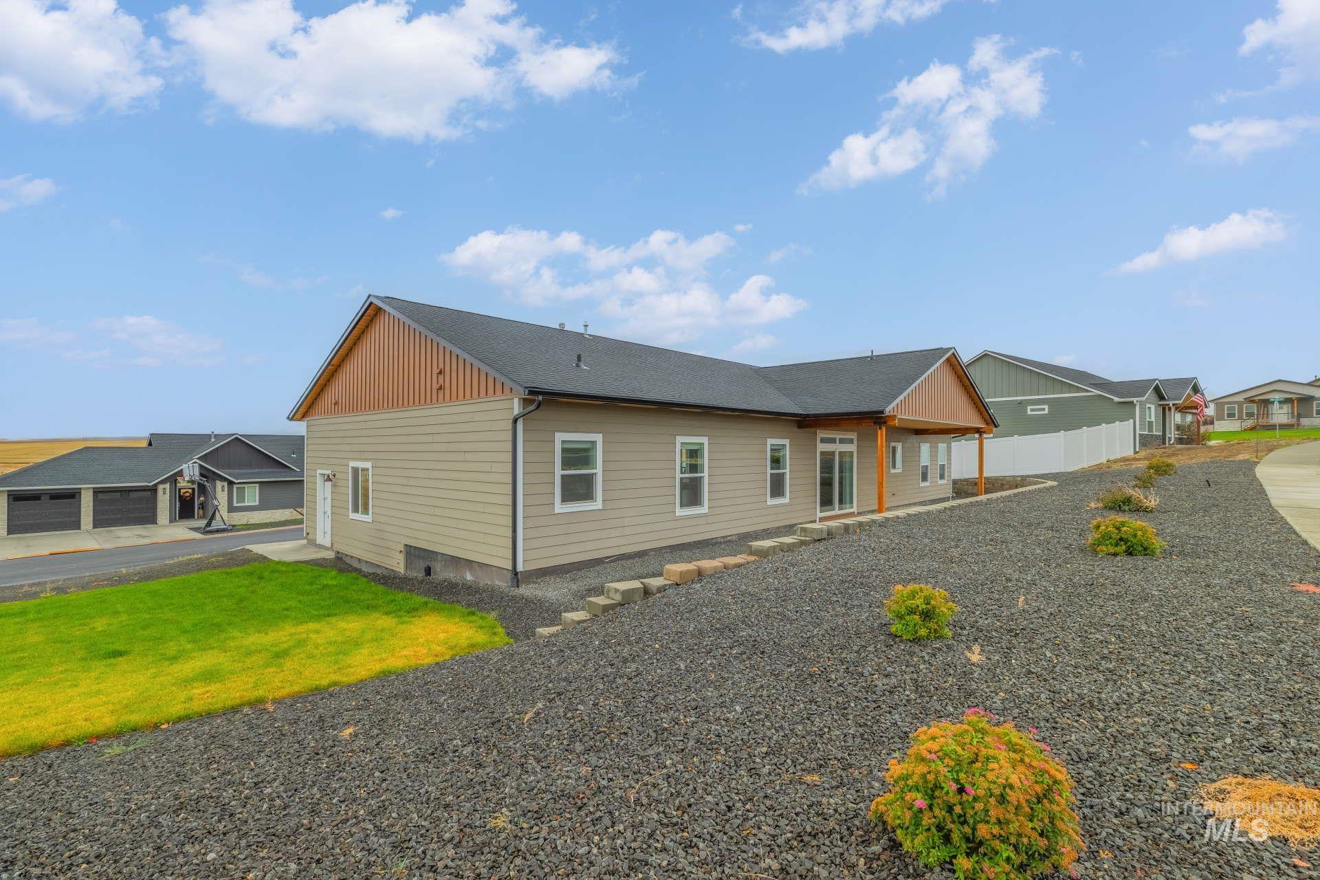 3220 Hidden Valley Loop Property Photo 40