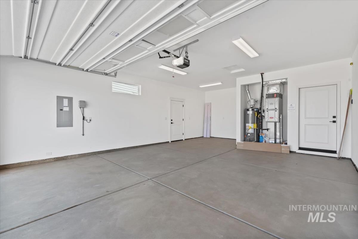 6308 E One Tree Pl Property Photo 10