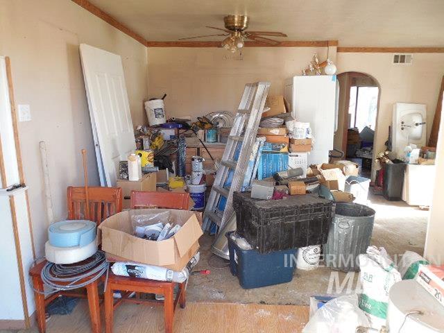 1910 American Legion Blvd Property Photo 10