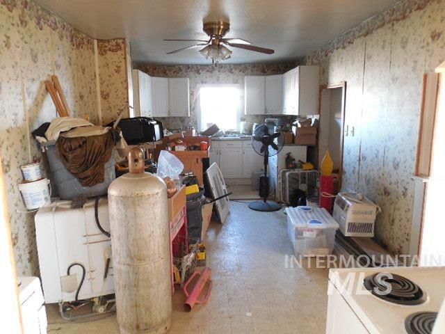 1910 American Legion Blvd Property Photo 14