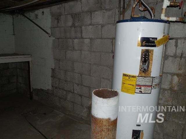 1910 American Legion Blvd Property Photo 20