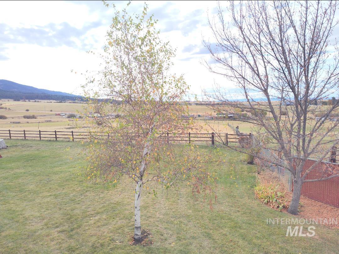 28 Red Barn Lane Property Photo 47