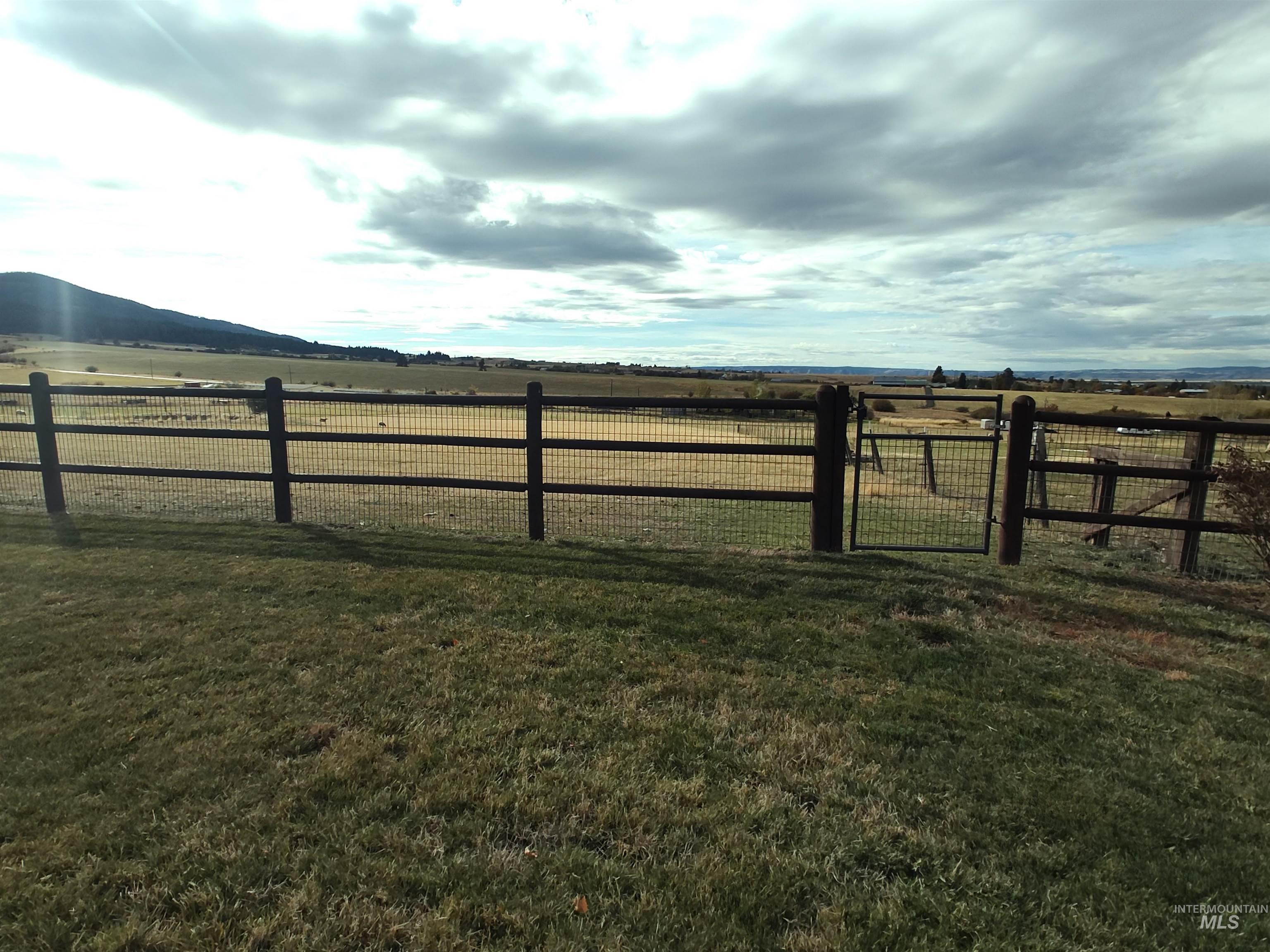 28 Red Barn Lane Property Photo 50