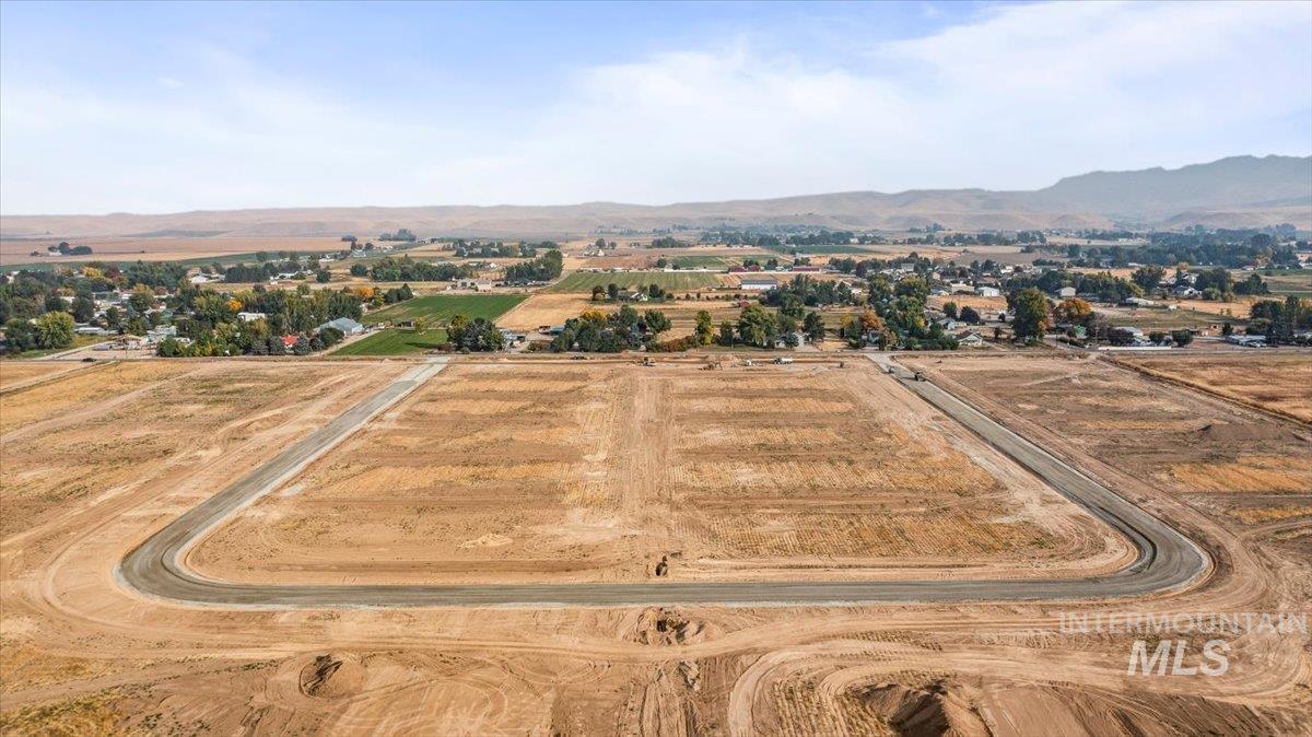 Lot 7 Neil Rd Property Photo 2