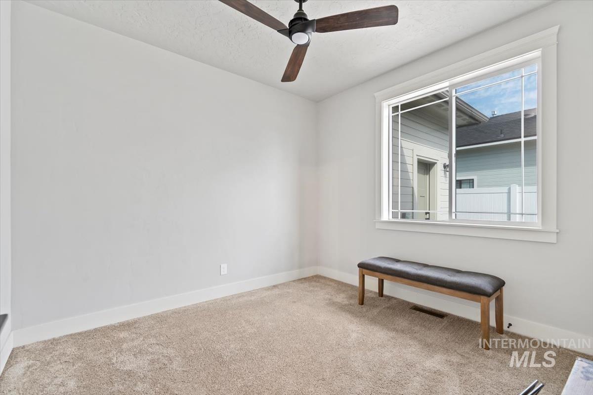 415 Cutlass Property Photo 32
