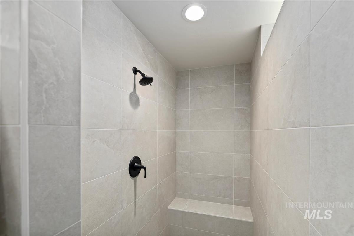 6517 E Richter Dr Property Photo 8