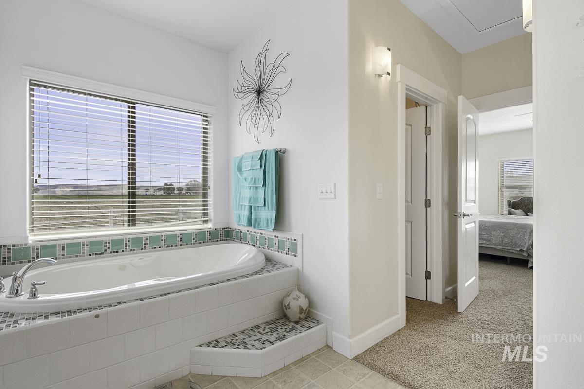 9013 W Cambridge Ct Property Photo 12