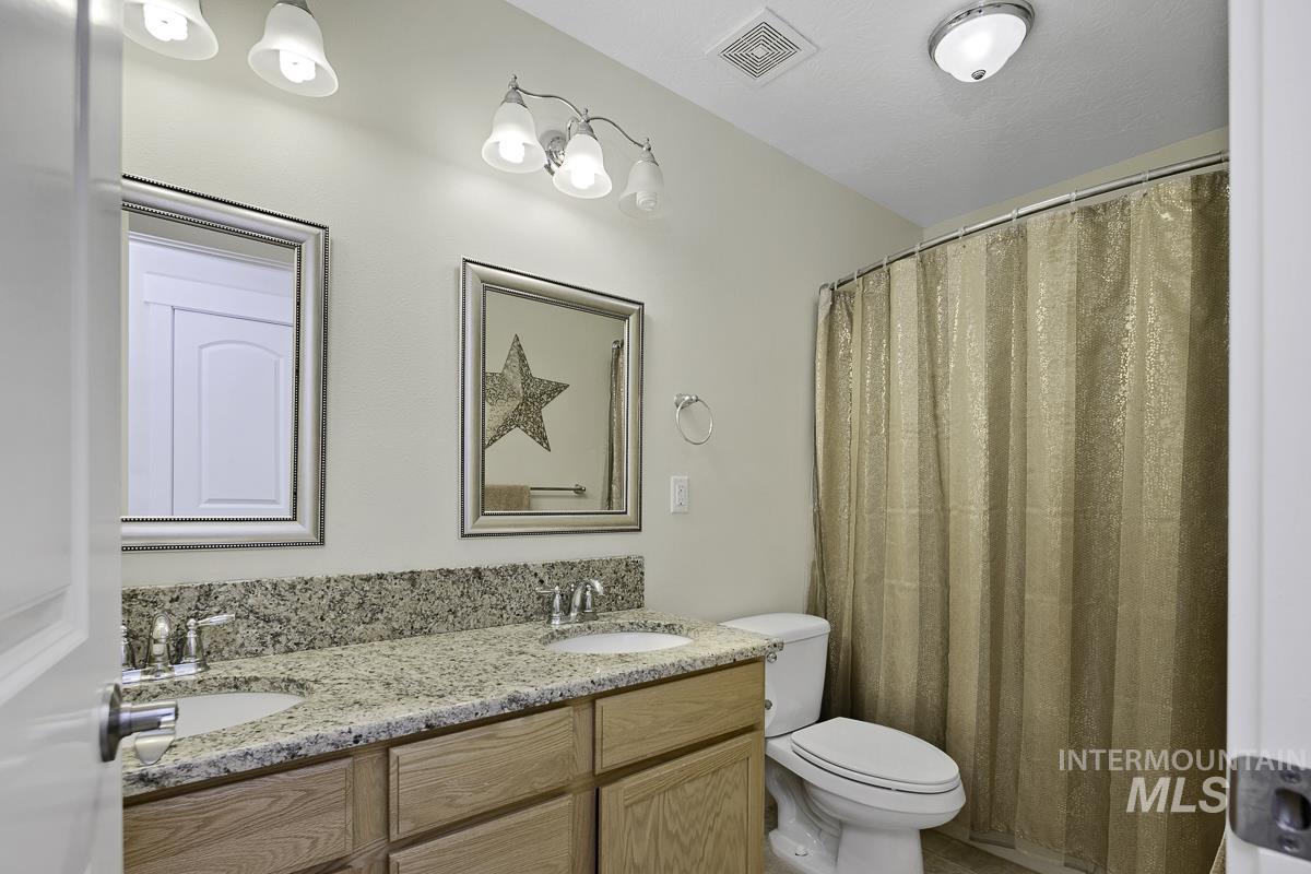 9013 W Cambridge Ct Property Photo 17