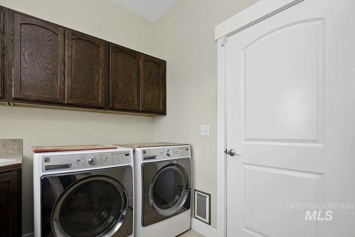 9013 W Cambridge Ct Property Photo 19