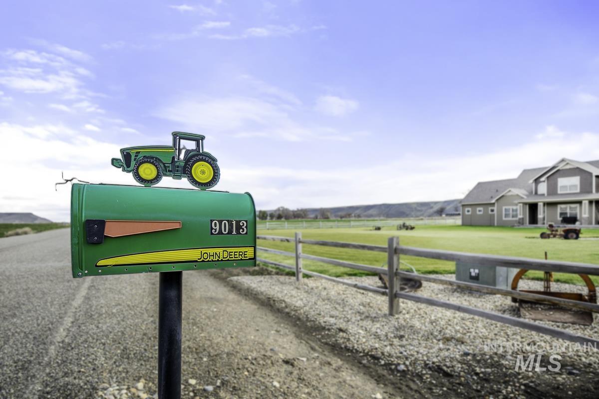 9013 W Cambridge Ct Property Photo 27