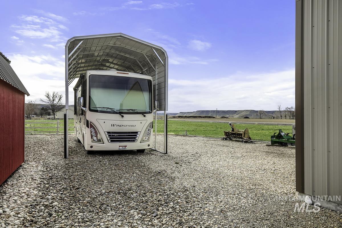 9013 W Cambridge Ct Property Photo 28