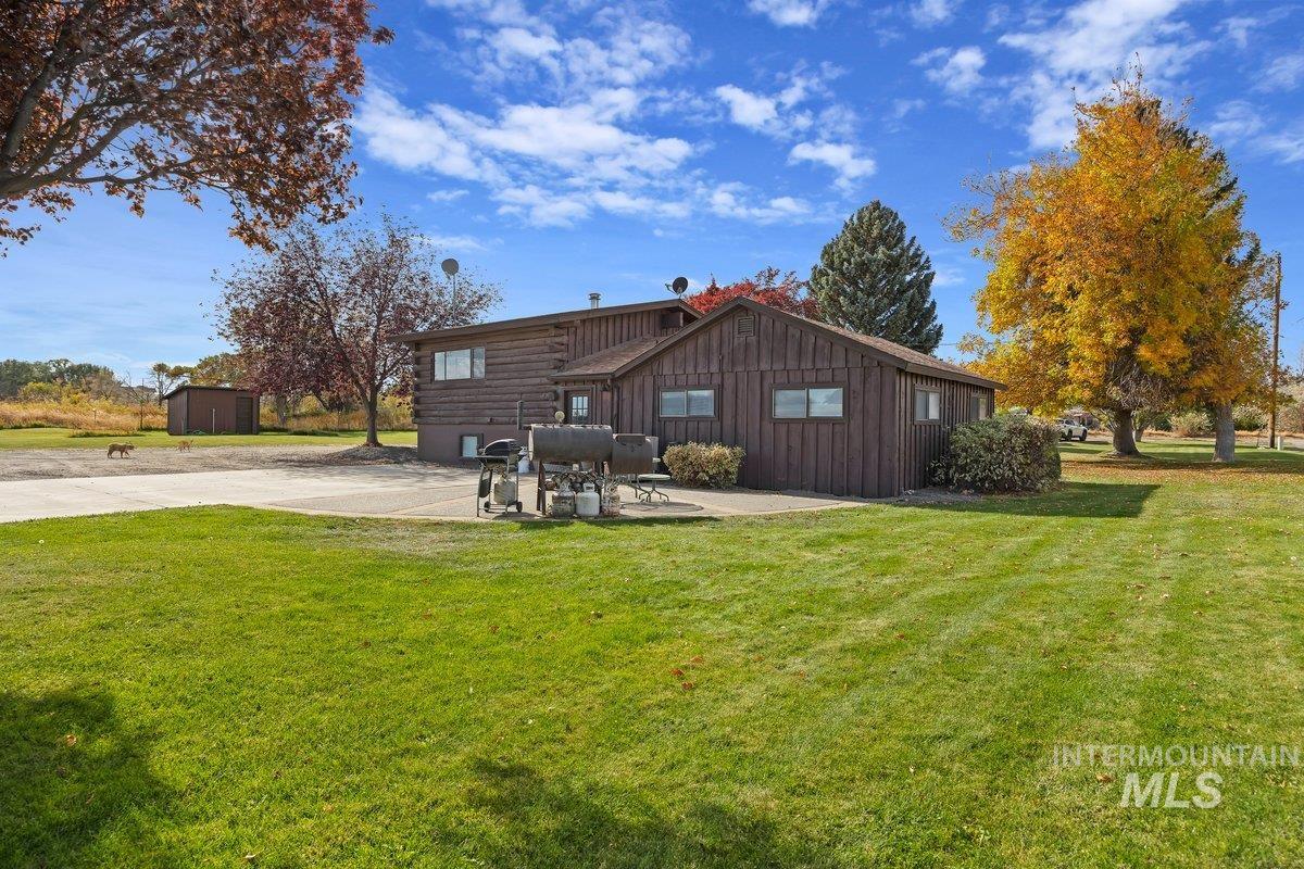 2207 E 3762 N Property Photo 24