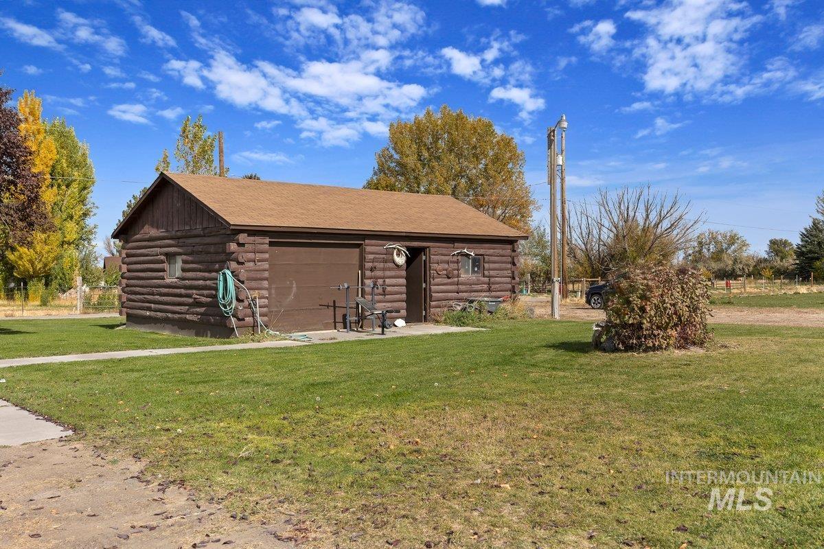 2207 E 3762 N Property Photo 26