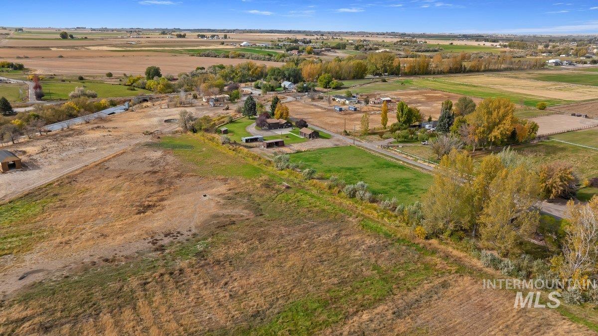 2207 E 3762 N Property Photo 45
