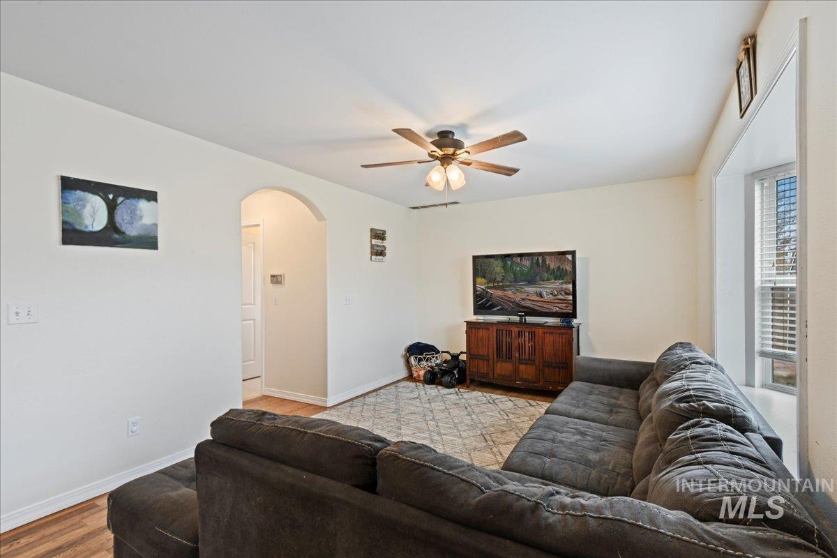 731 Aberdeen Dr Property Photo 8