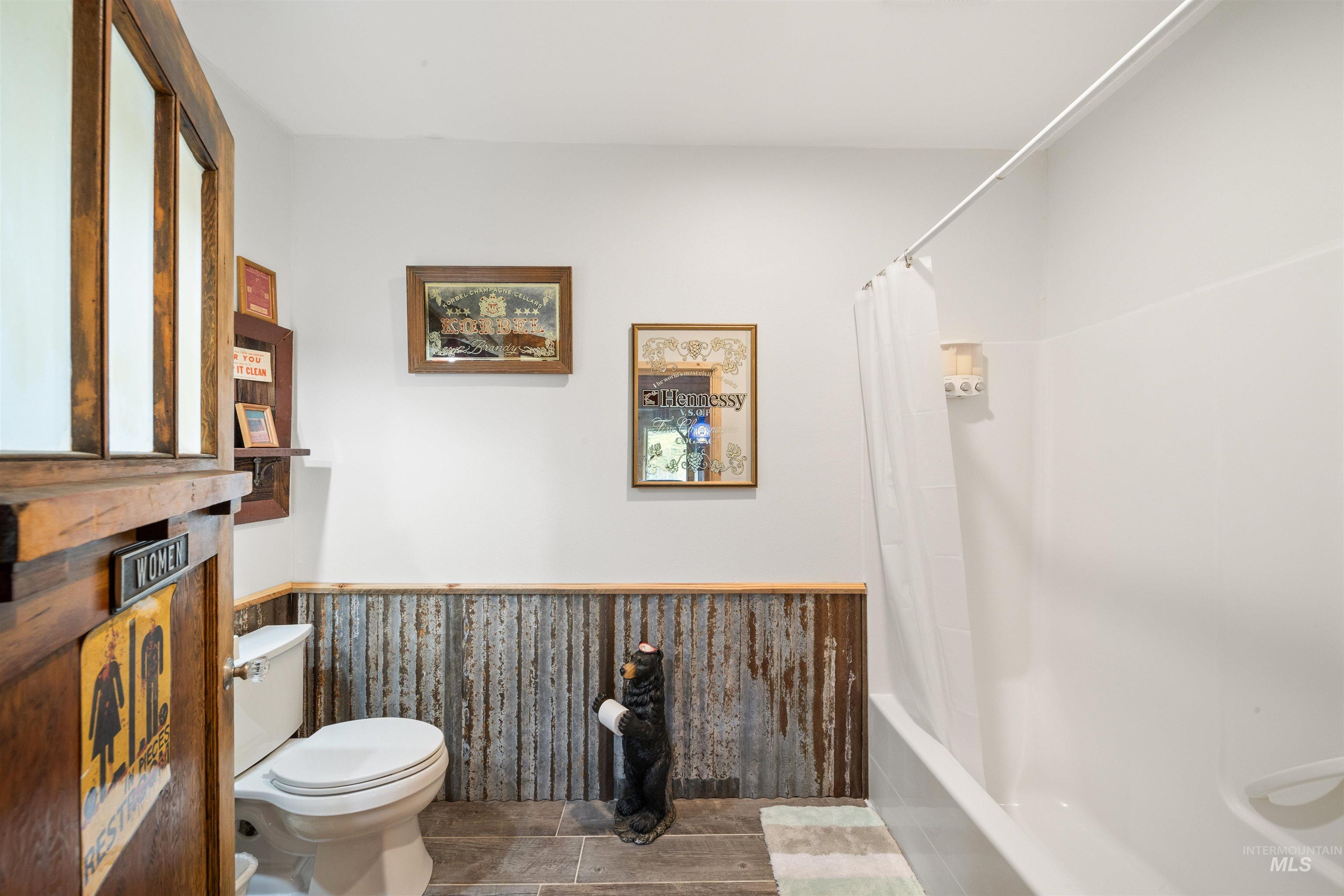643 Adams Road Property Photo 35