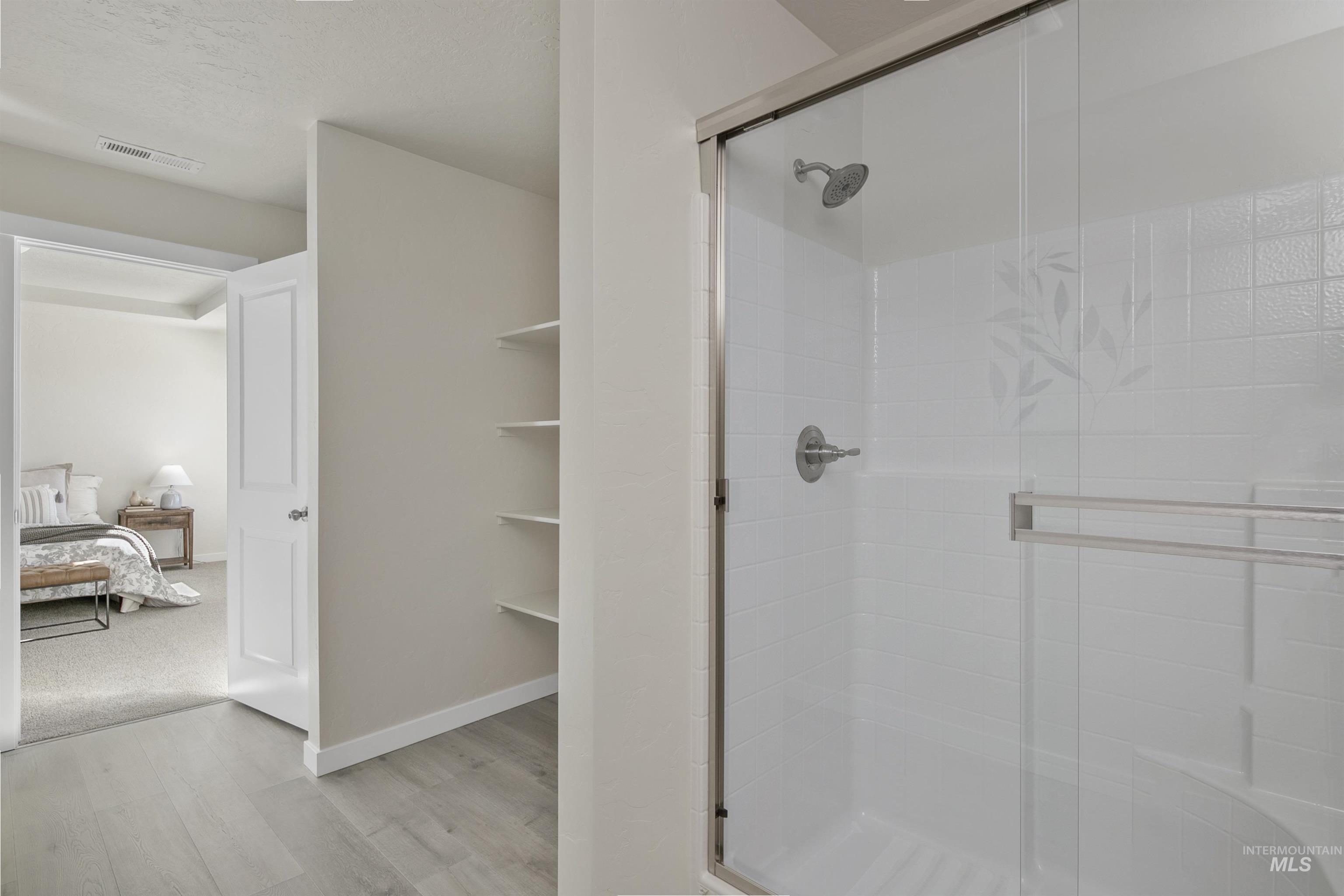 10155 Longtail Drive Property Photo 2