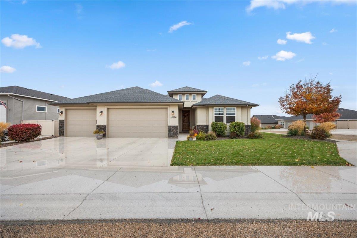 15296 Sequoia Grove Way Property Photo 1