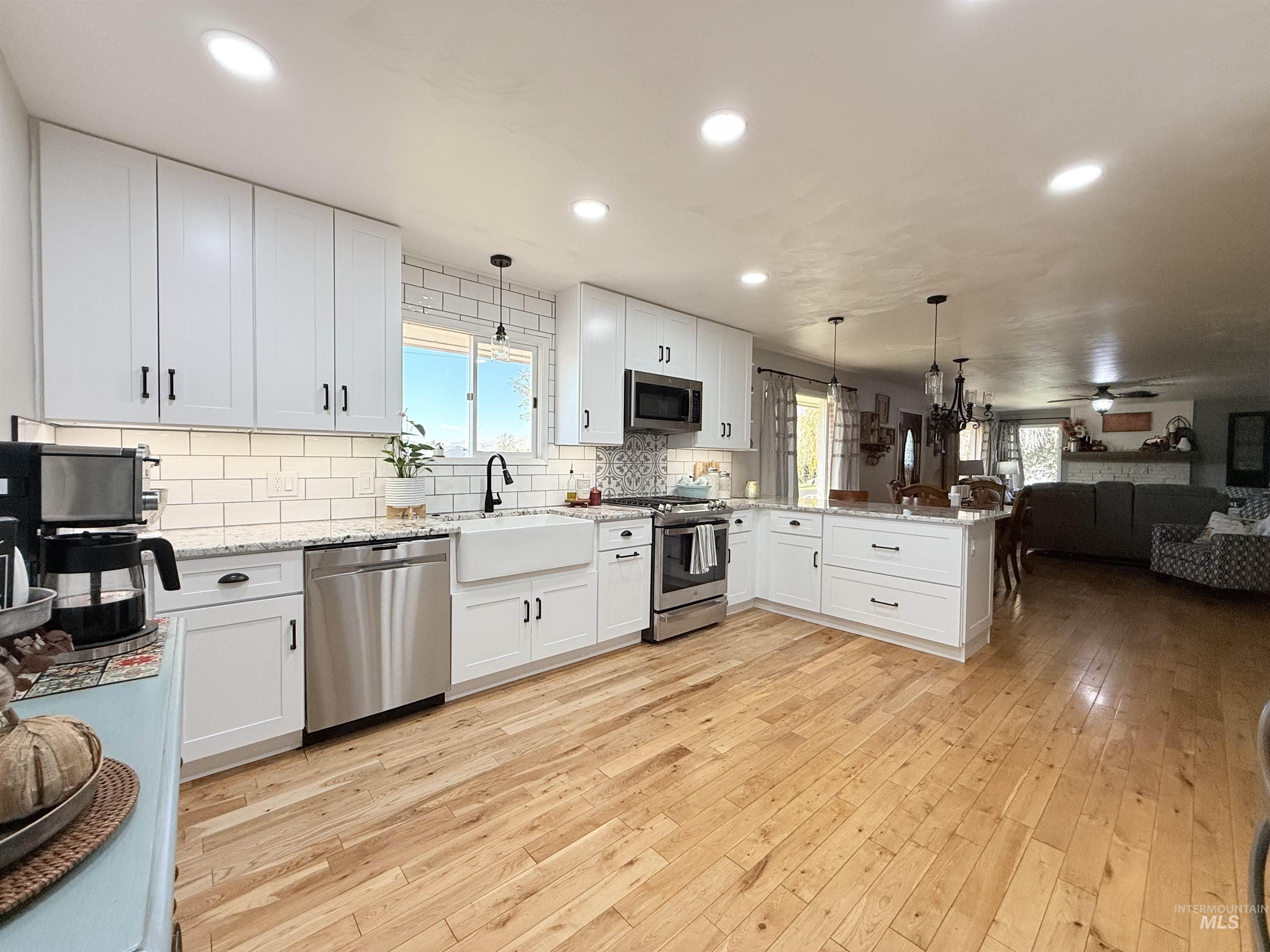 1703 14th Street Property Photo 2
