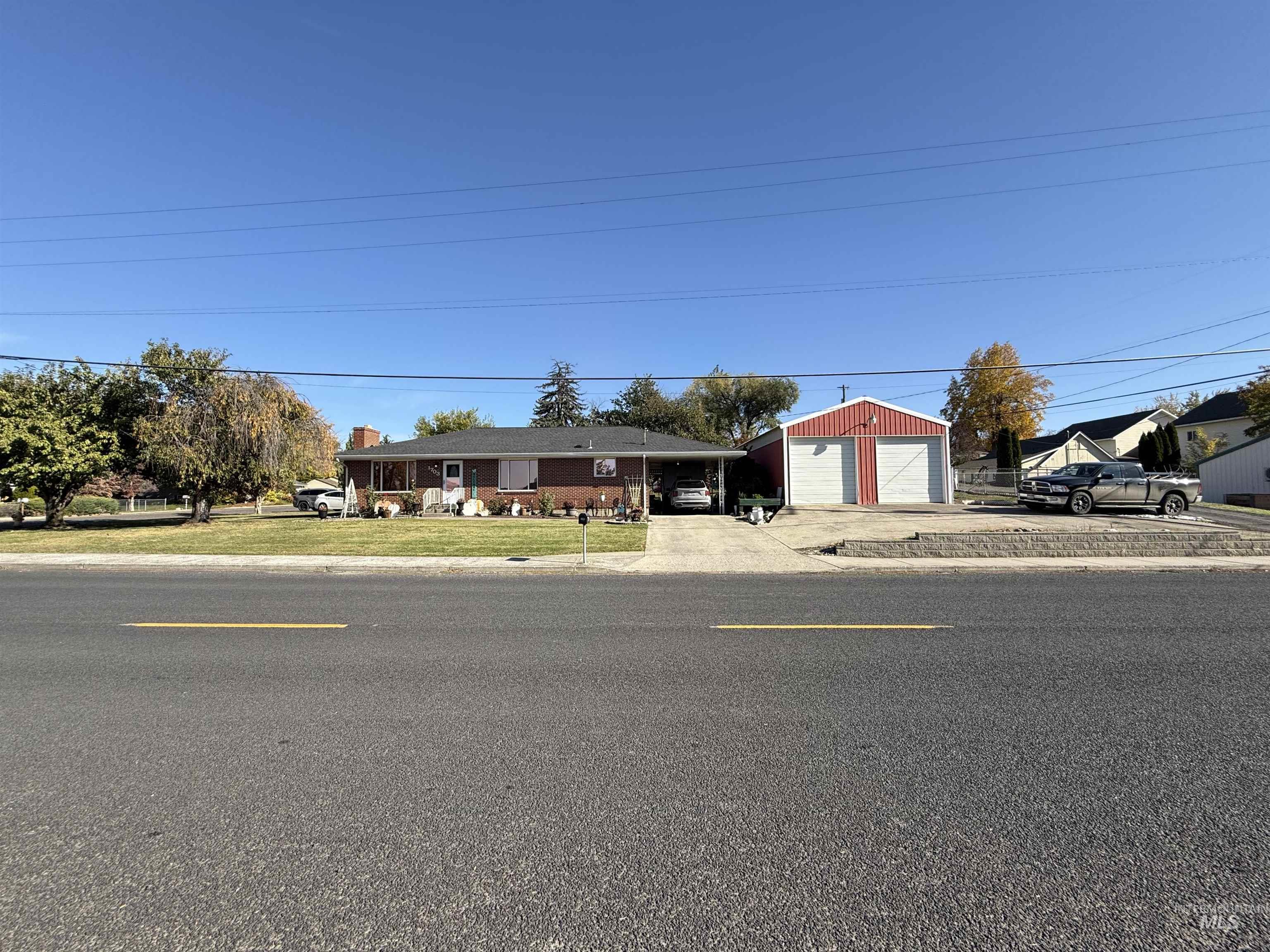 1703 14th Street Property Photo 3