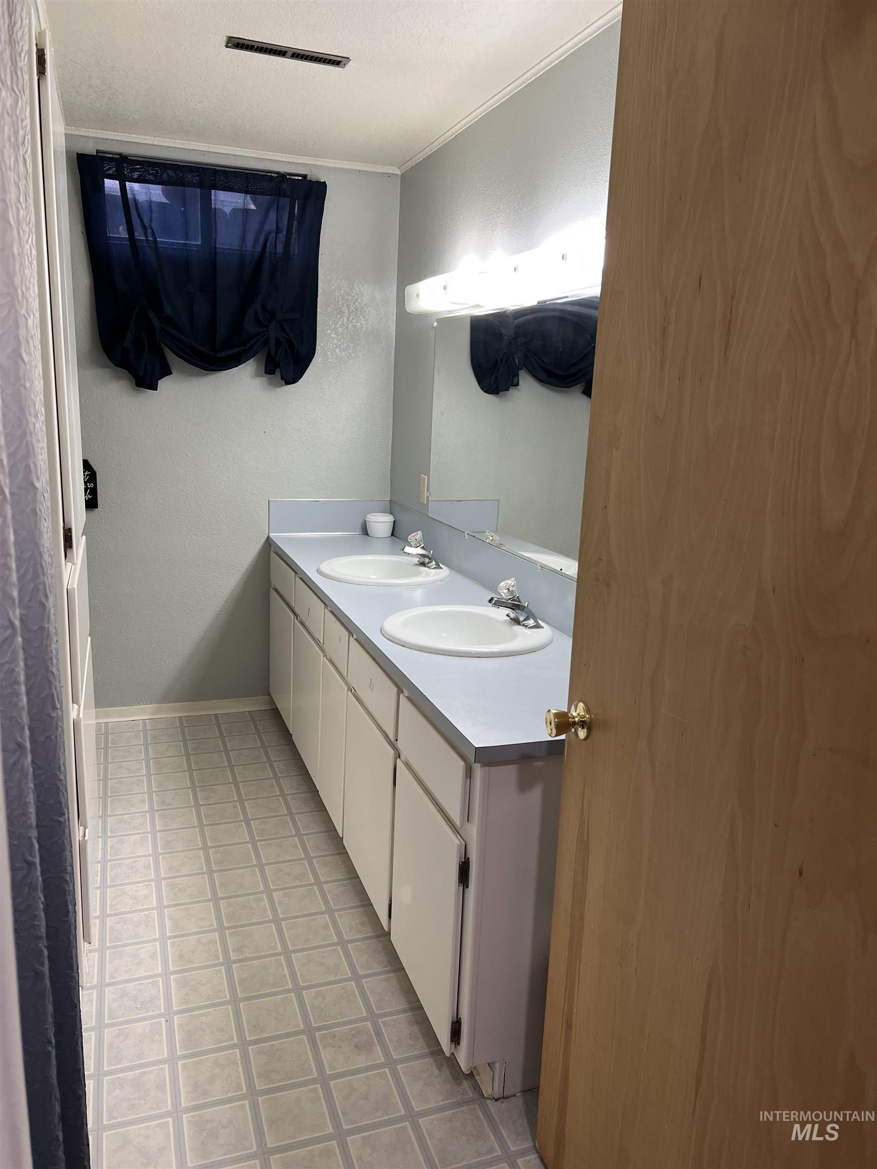 1703 14th Street Property Photo 36