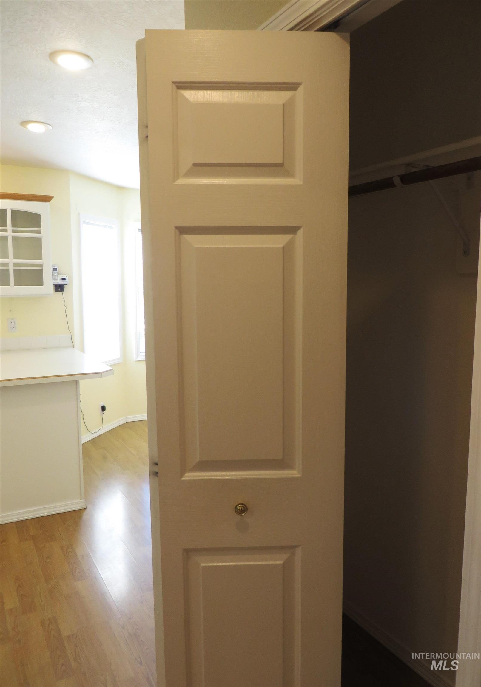 2509 Applewood Property Photo 15