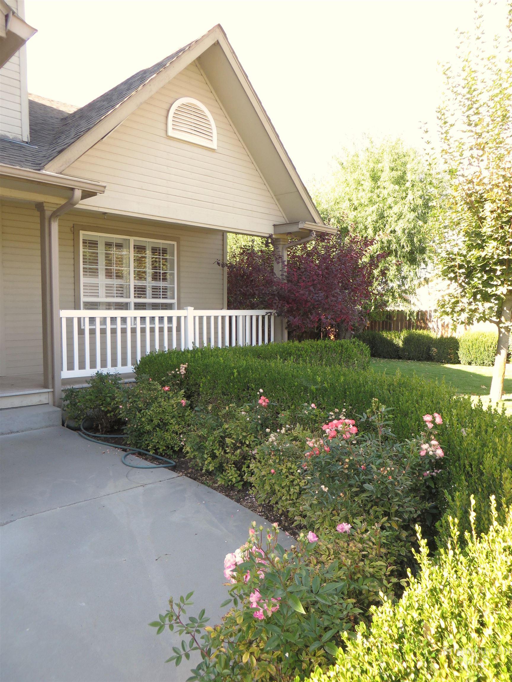 2509 Applewood Property Photo 40