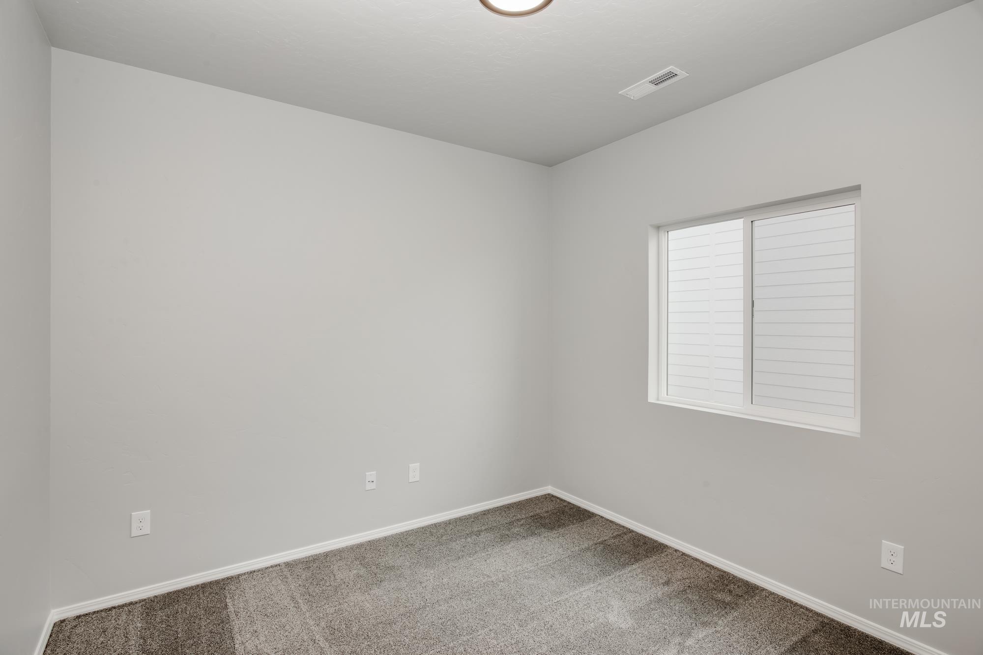 2483 W Opalite Dr Property Photo 13