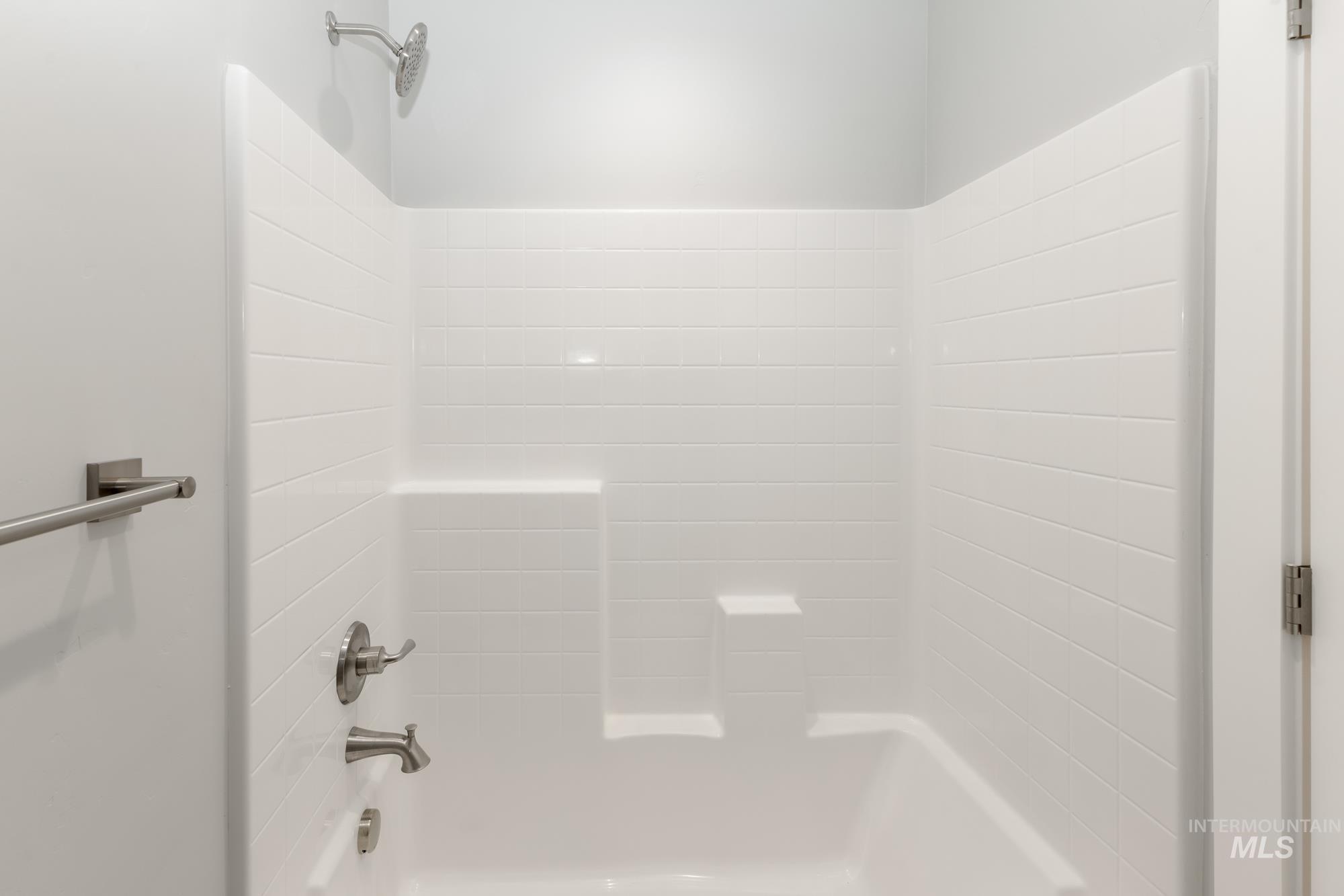 2703 N Silver Wolf Ave Property Photo 24