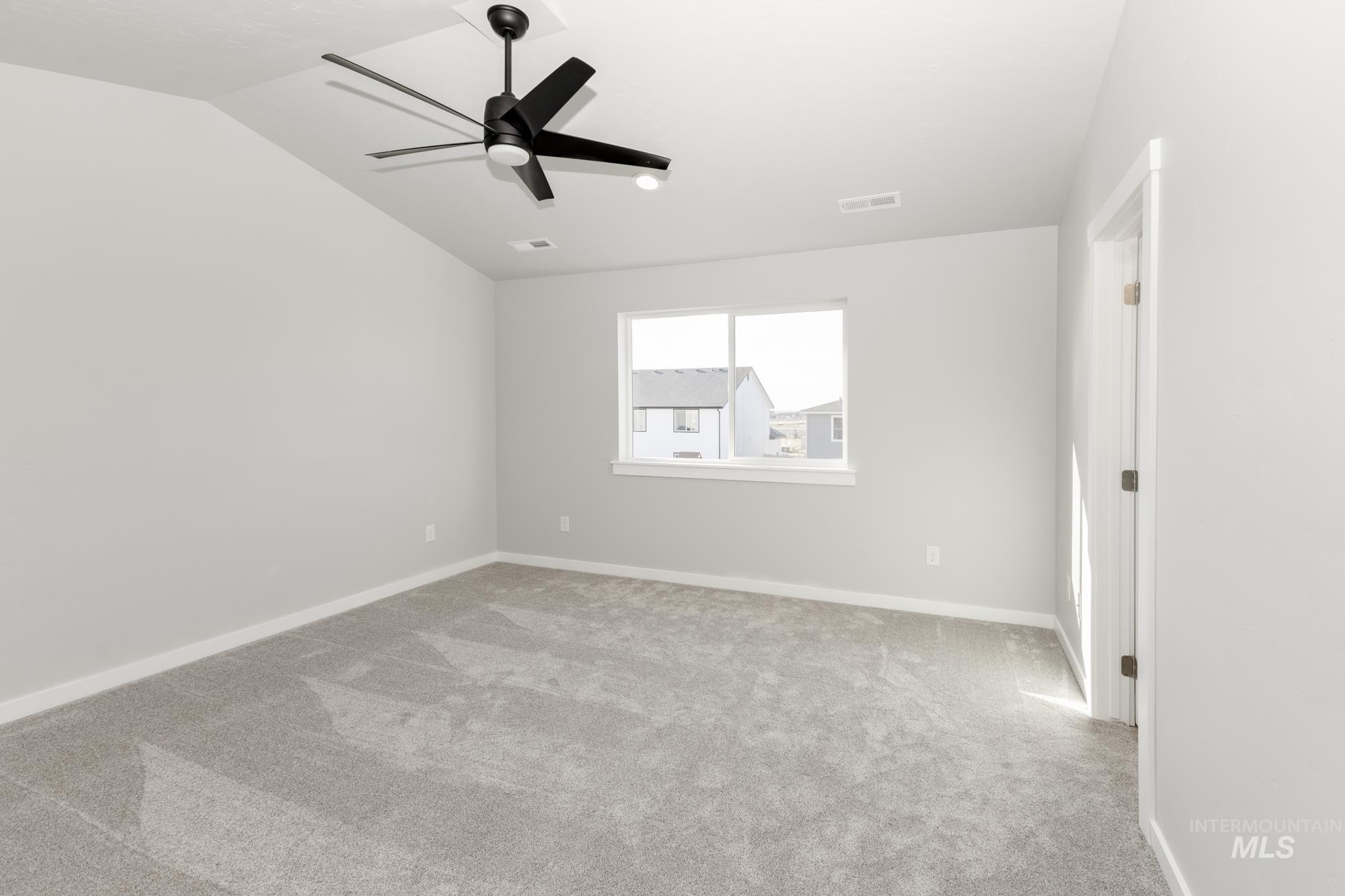 2703 N Silver Wolf Ave Property Photo 25