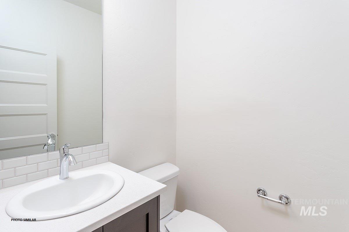 1315 N Webb Way Property Photo 23