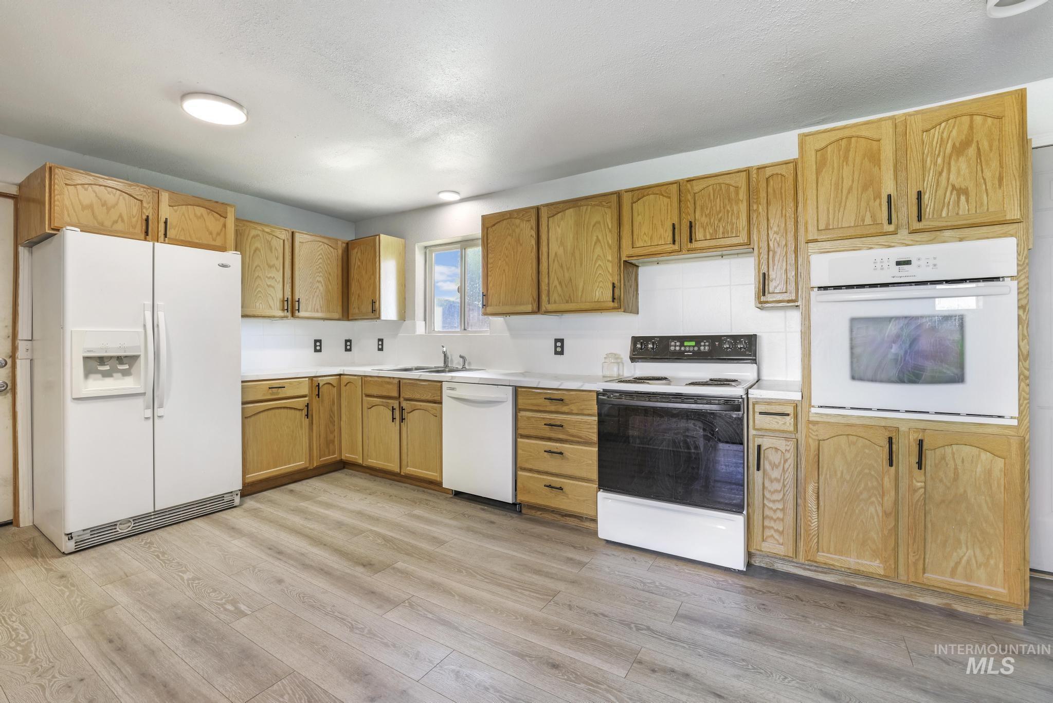 3565 S. 4500 E. Property Photo 10
