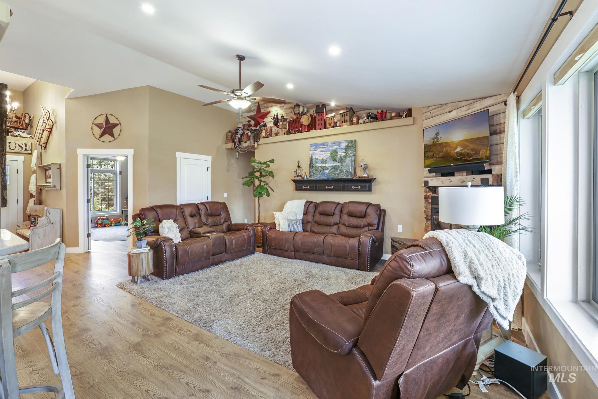 51 Northridge Way Property Photo 5
