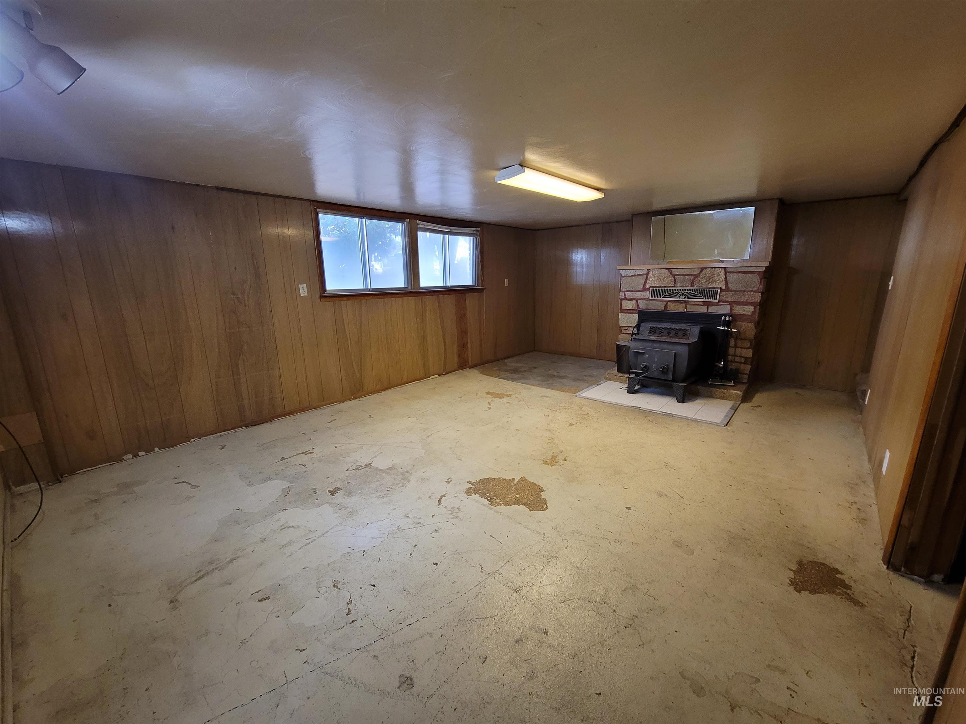 939 N Eisenhower Street Property Photo 17