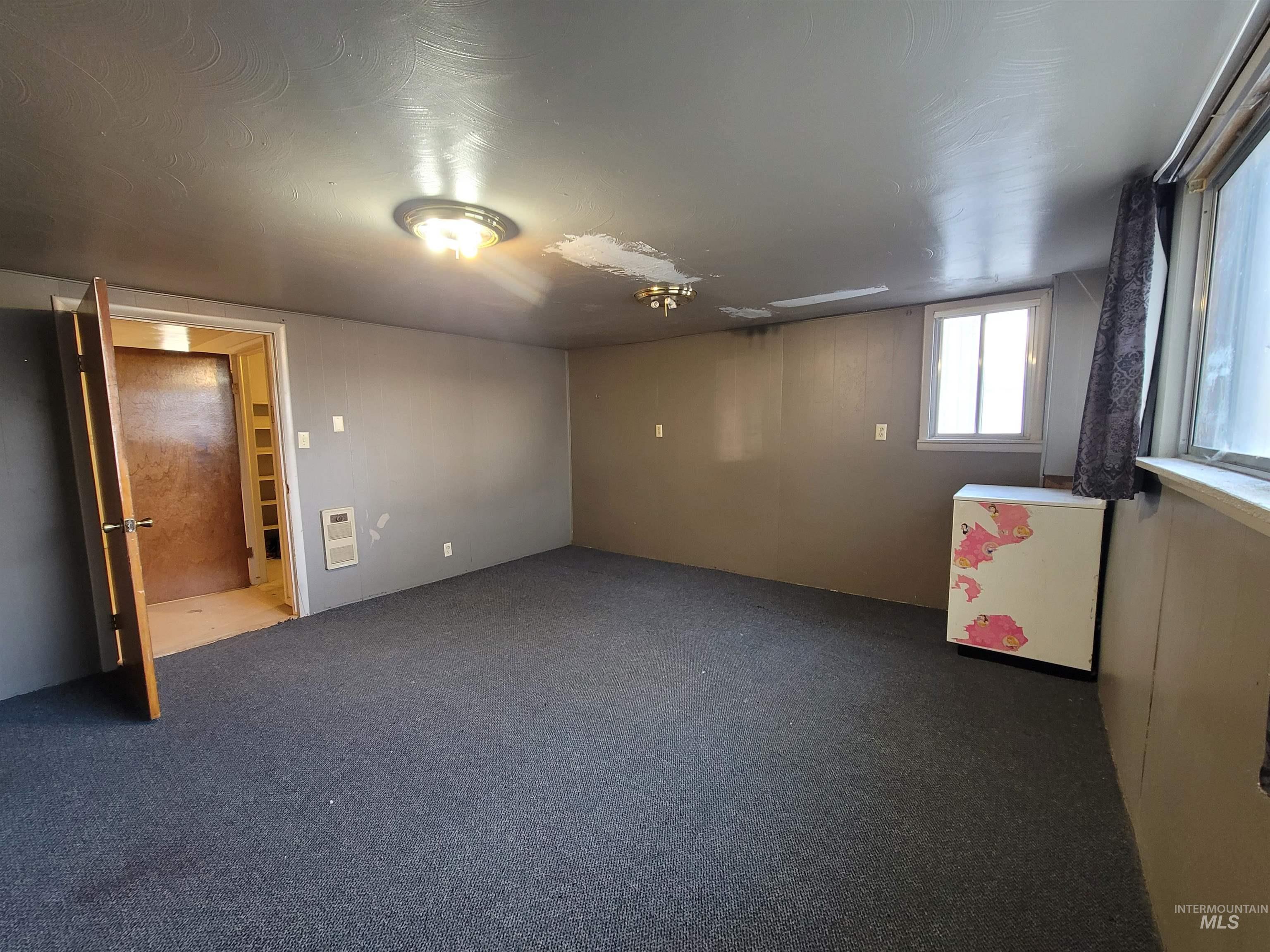939 N Eisenhower Street Property Photo 22
