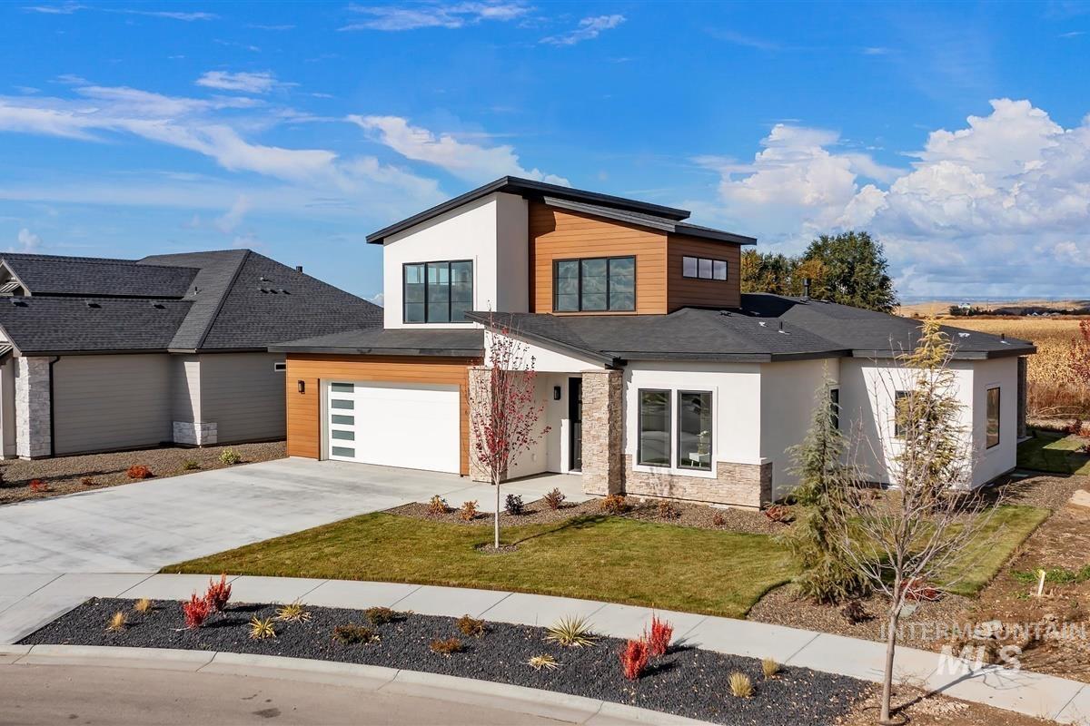 6536 W Flathead Lake St. Property Photo 1