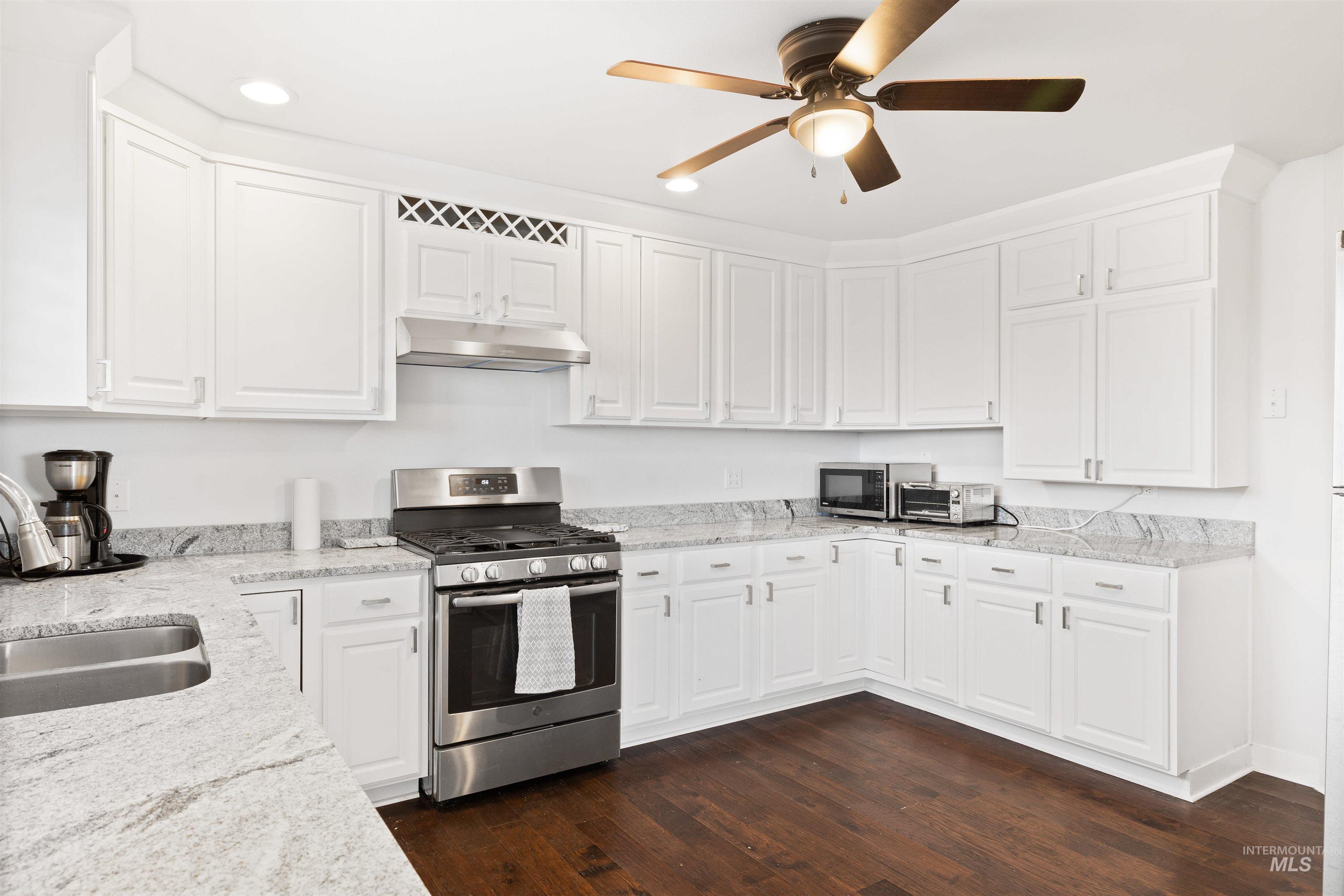 4060 N 1200 E Property Photo 20