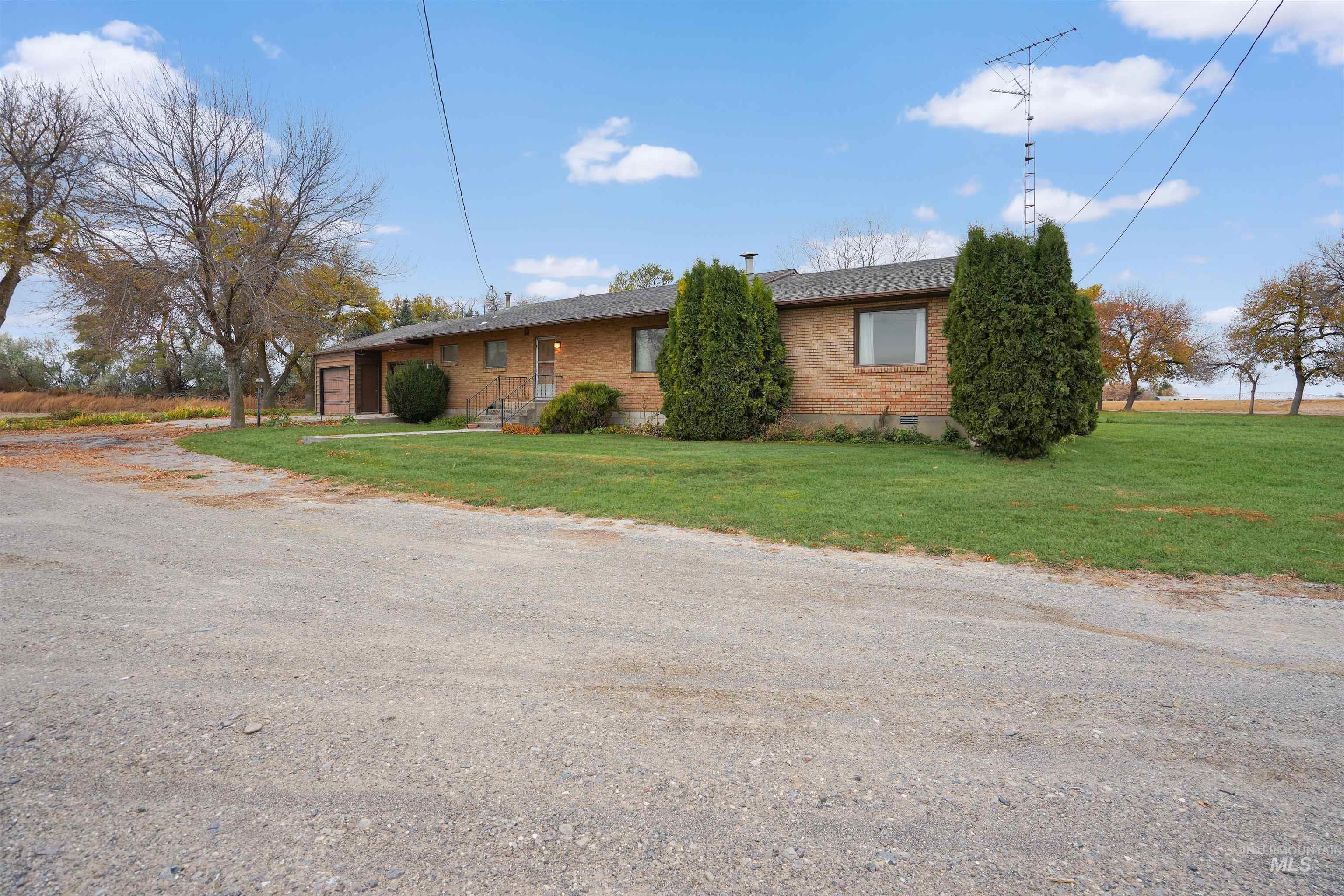 425 W 700 N Property Photo 15