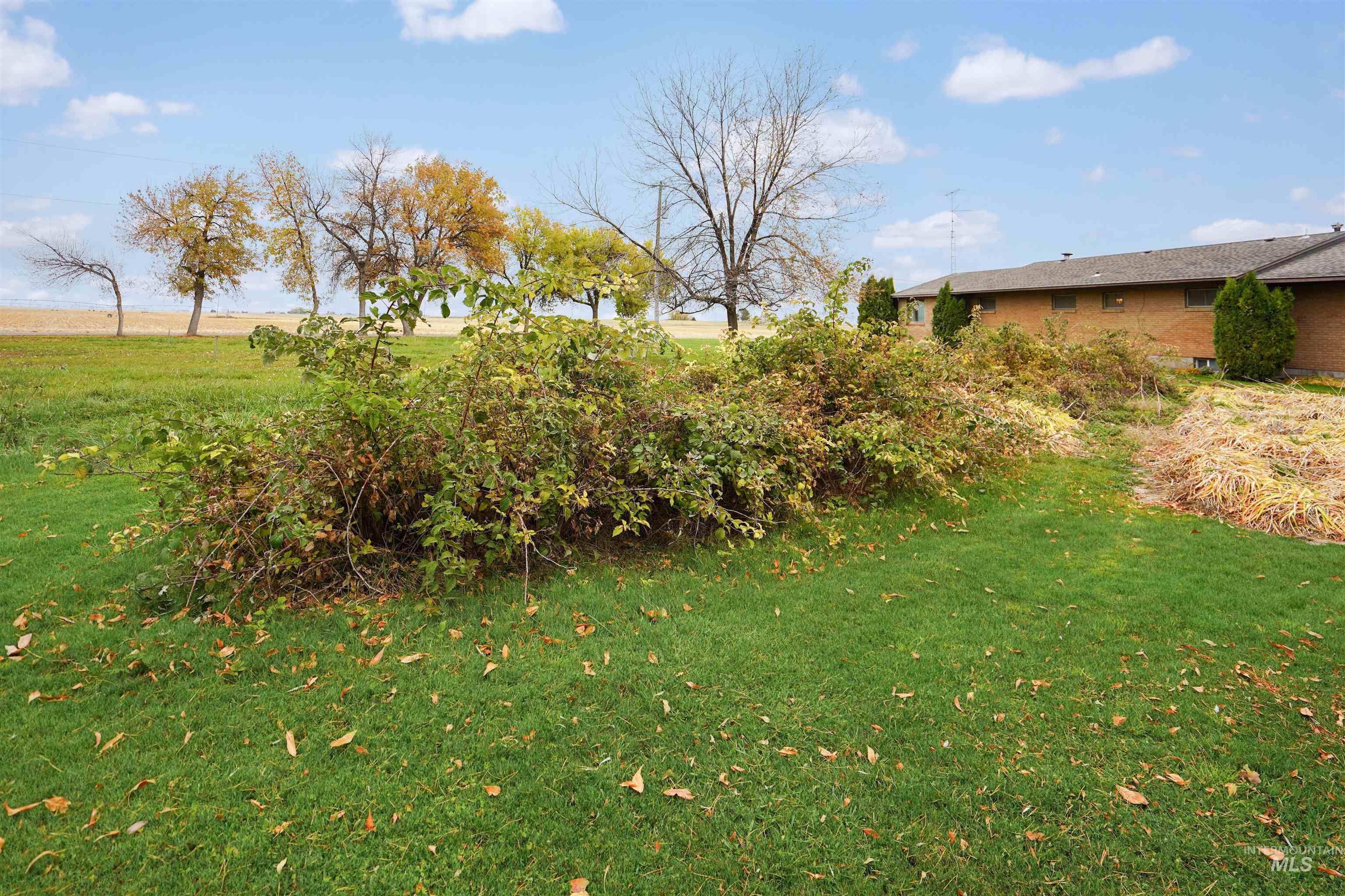 425 W 700 N Property Photo 18