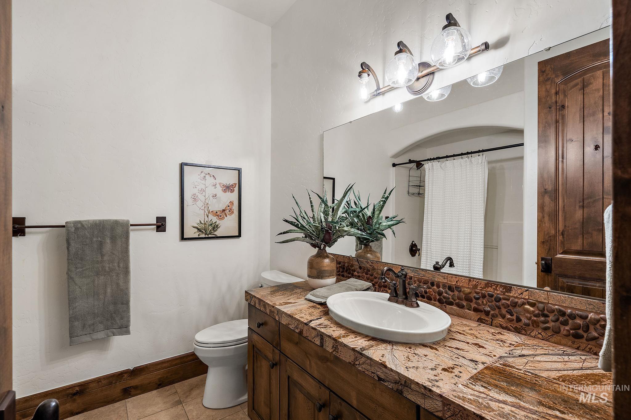 1775 S Aspen River Way Property Photo 32