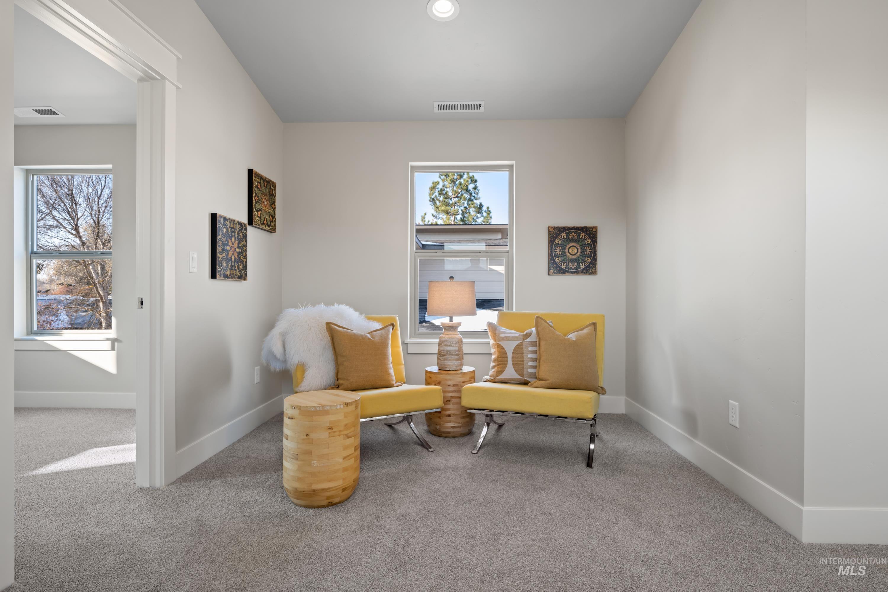 5801 W Castle Drive Property Photo 25