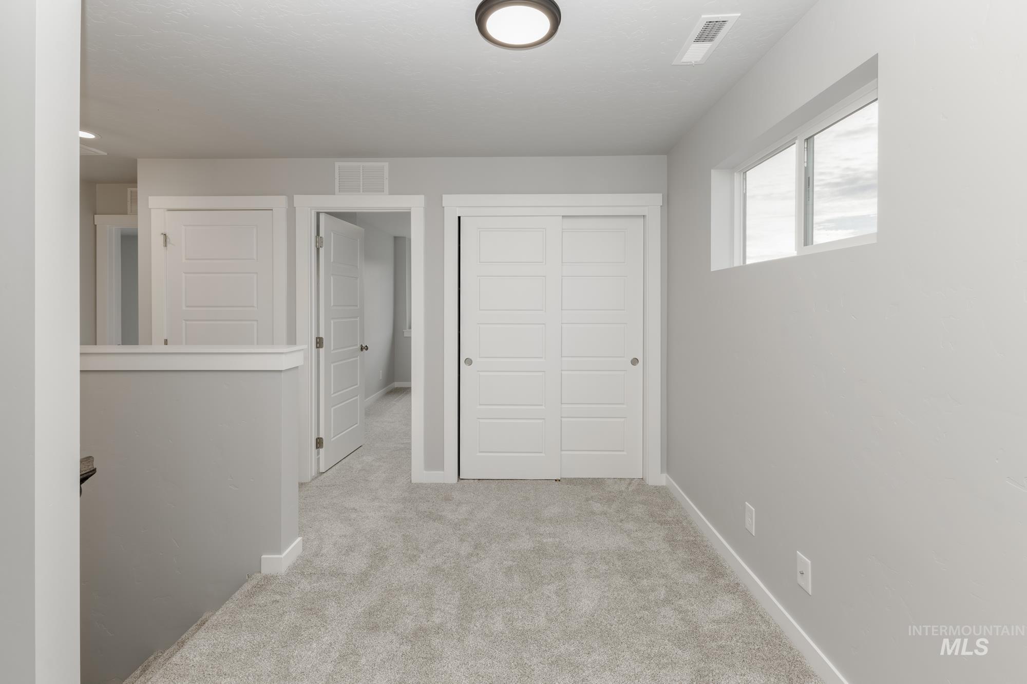 2120 S Saltbrush Way Property Photo 11