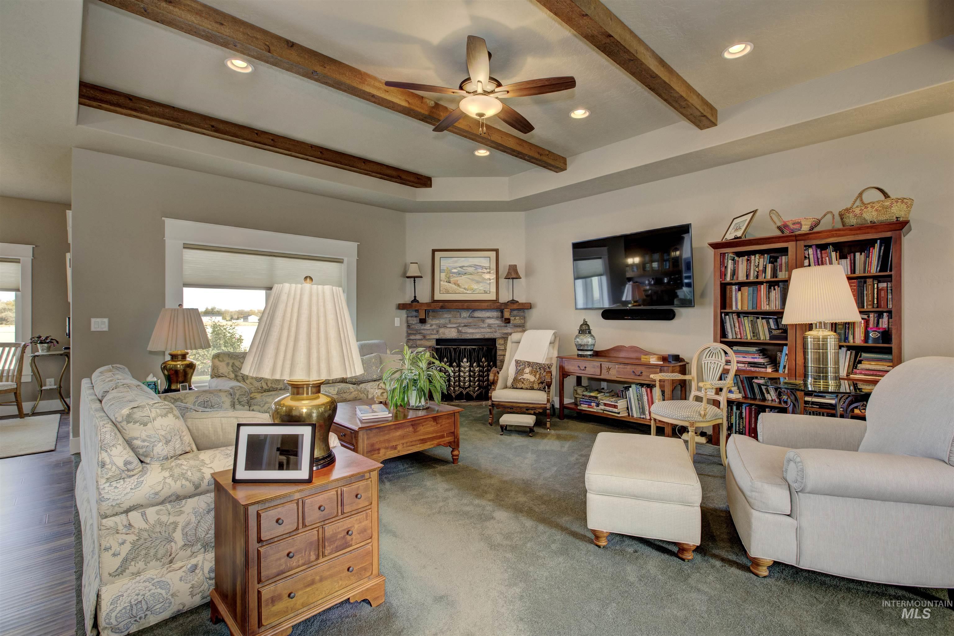 219 Appalachian St Property Photo 8