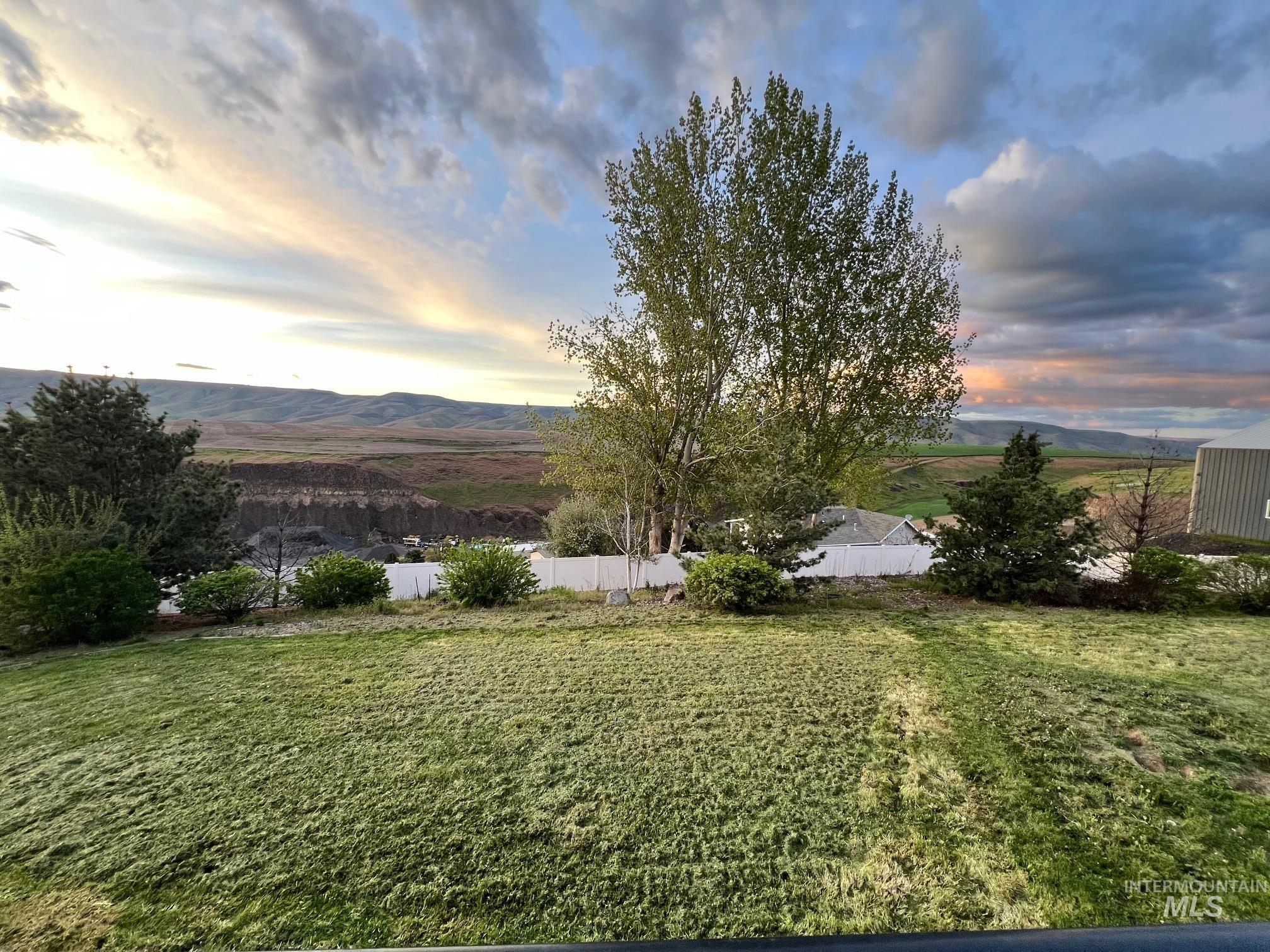 1041 Bighorn Dr Property Photo 15