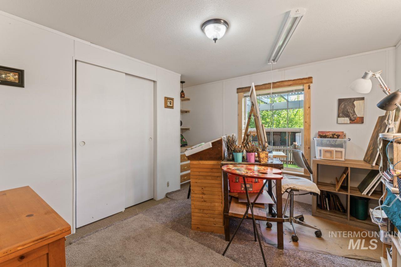 4920 W South Slope Rd Property Photo 47