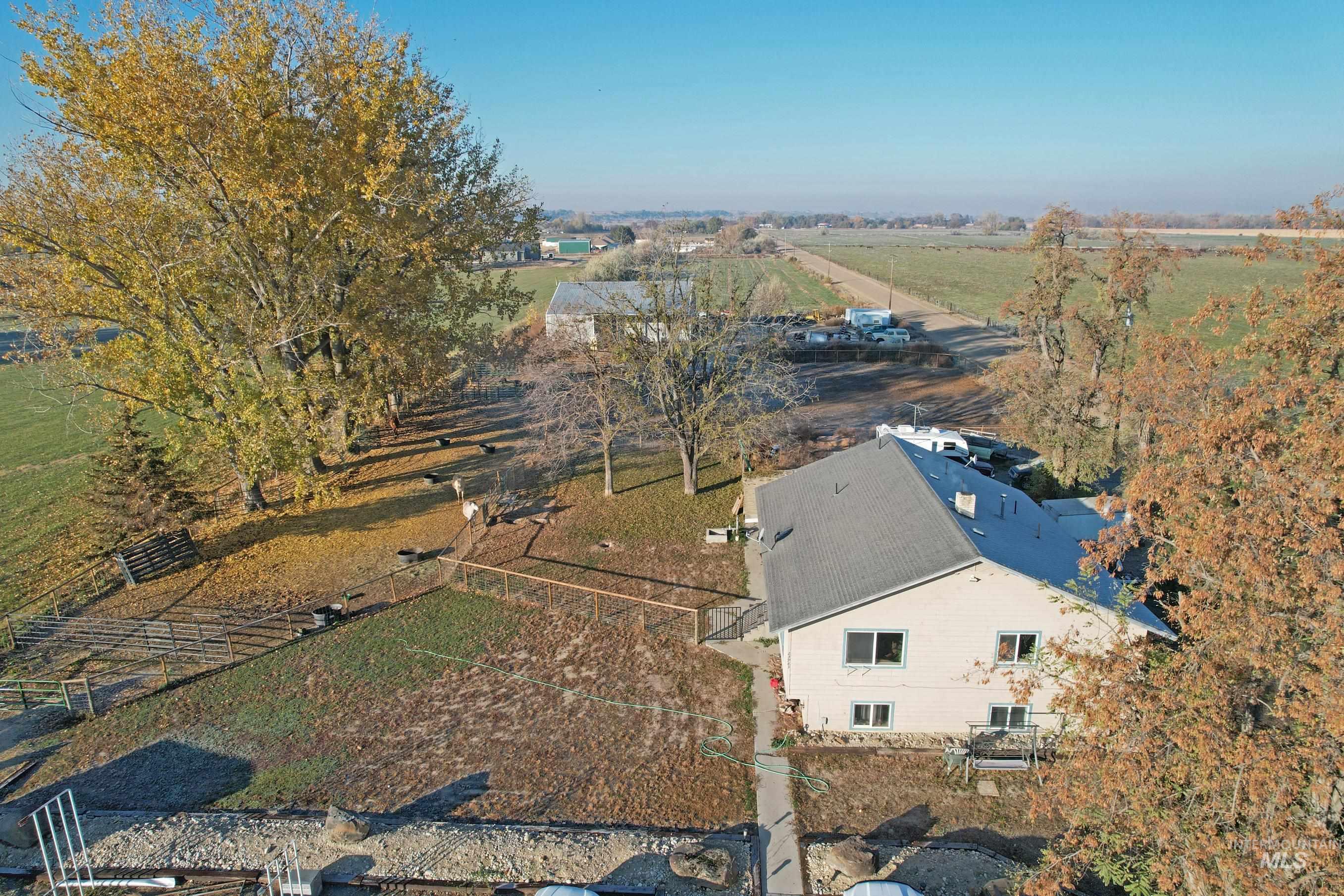 23983 Centerpoint Rd Property Photo 1