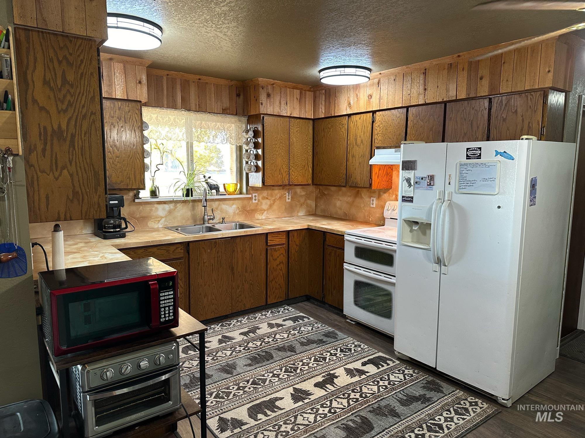 23983 Centerpoint Rd Property Photo 11
