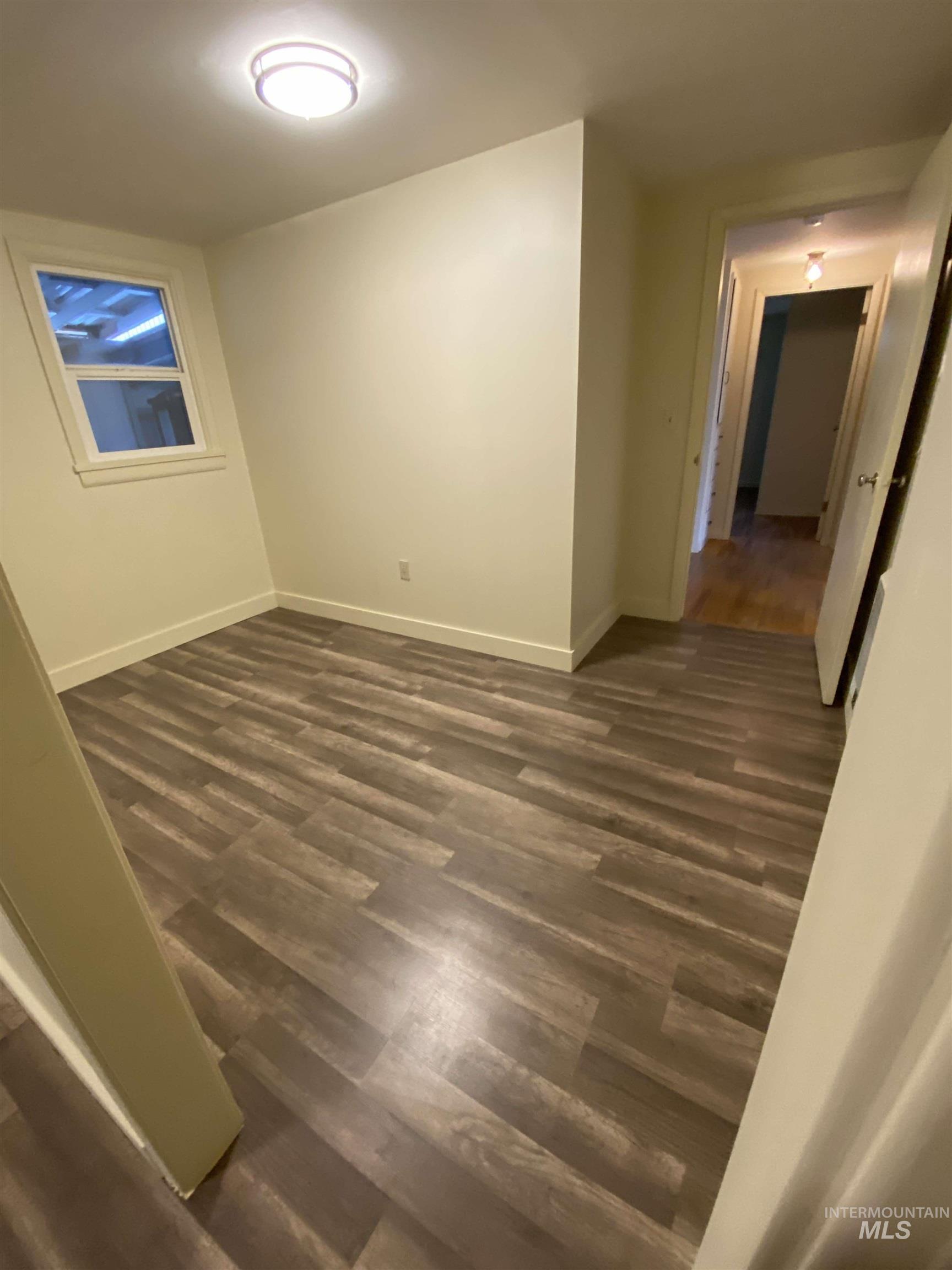 624 Lincoln Avenue Property Photo 19