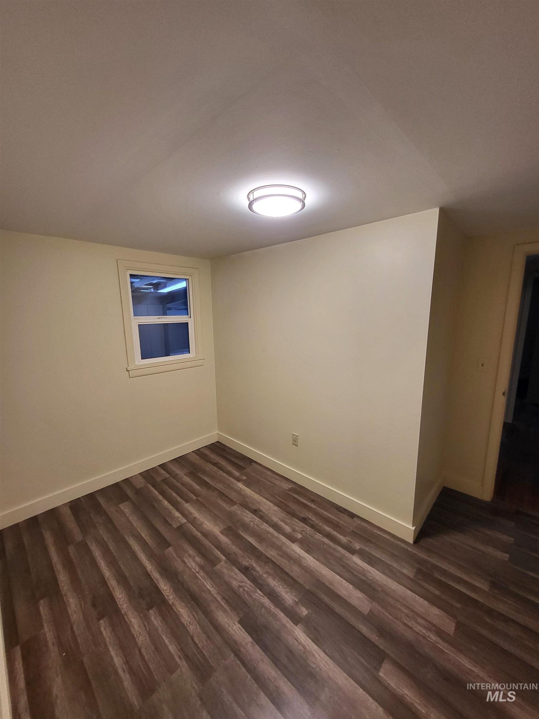 624 Lincoln Avenue Property Photo 20