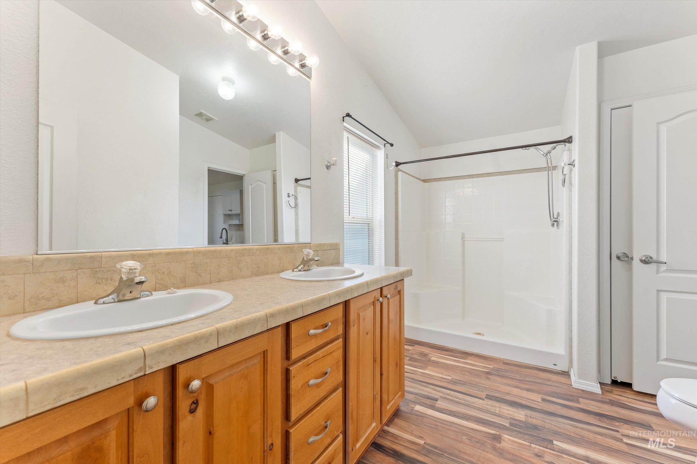 19345 N Del Norte Pl Property Photo 19